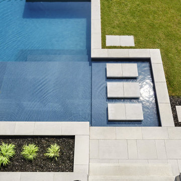 Poolside Paradise in St-Jean-sur-Richelieu, QC