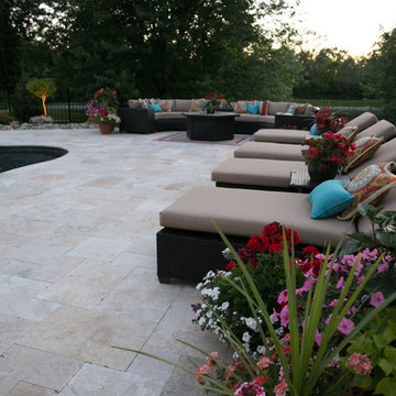 Western Hills Travertine Pool Decking