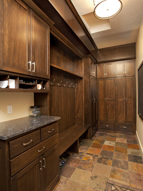 840 Rustic Closet Design Ideas & Remodel Pictures Houzz