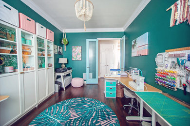 Island style home office photo in Tampa