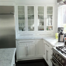 PULLS KITCHEN