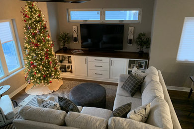 Eclectic living room photo in Omaha