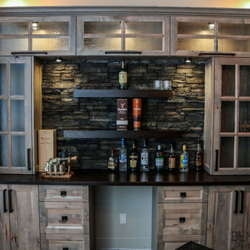 Scotch Bar/Office