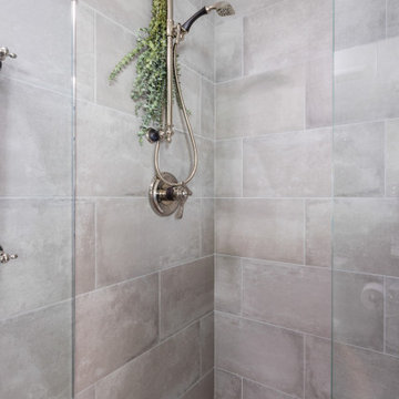 Capilano Road–Condo