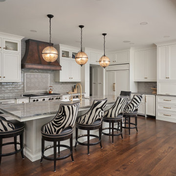 A Tranquil Lakefront Retreat
