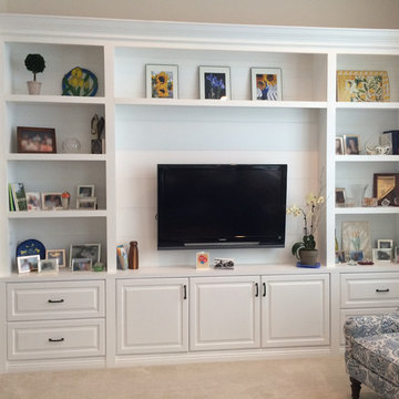 Entertainment Centers and Wall Units (7' and Larger)