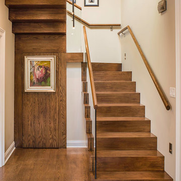 Contemporary Overhaul with Elevator of Bratenahl Cluster Home
