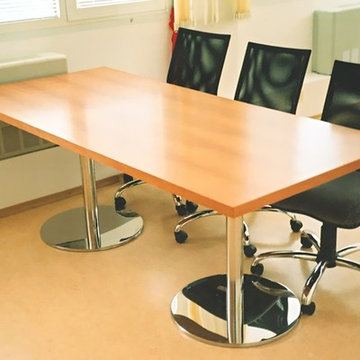 OFFICE-PULTS-RECEPTIONS