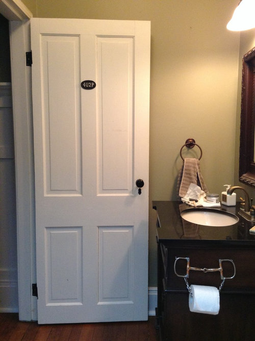 Paint colour that matches brown and cream