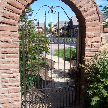 United Rings Walkway Gate