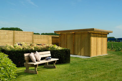 Réalisation d'un abri de jardin design.