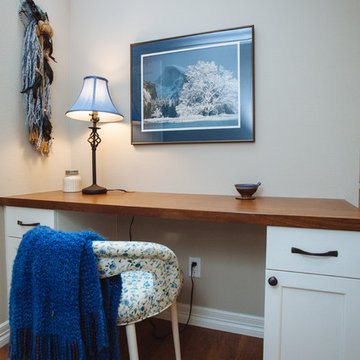 Built in desk