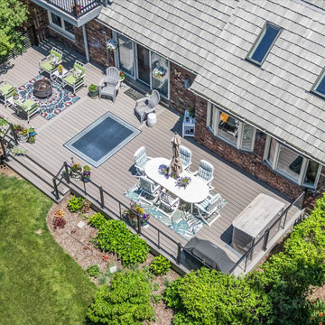 Deer Park Composite Deck with TimberTech® Reserve Driftwood & Westbury Bella Cav