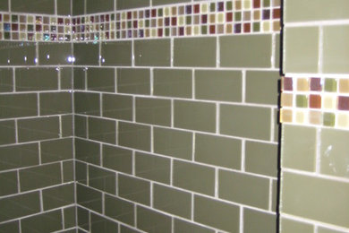 Bathroom - modern bathroom idea in San Diego