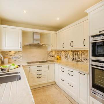 Small Classic Town Kitchen