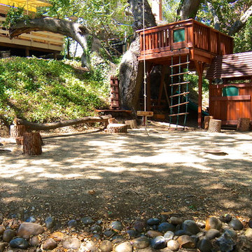Creekside Treehouse