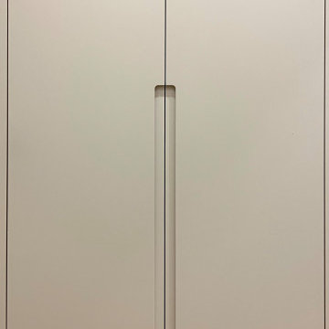 Bespoke Built‑in Laundry Cabinet with Ventilation Integration