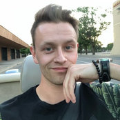 Foto di Nathan Larson