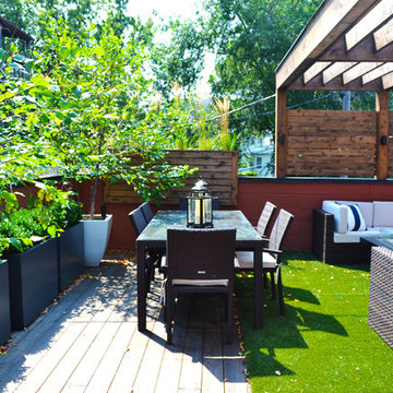 Traditional Garage Roof Deck