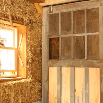 Straw Bale Sudio