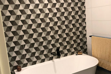 Inspiration for a modern bathroom.