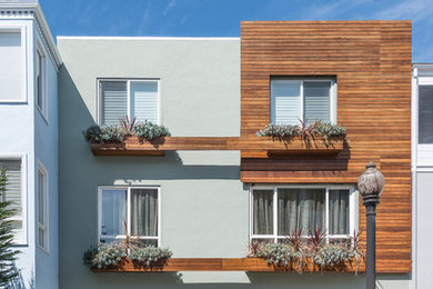 Mid-sized trendy green exterior home photo in San Francisco