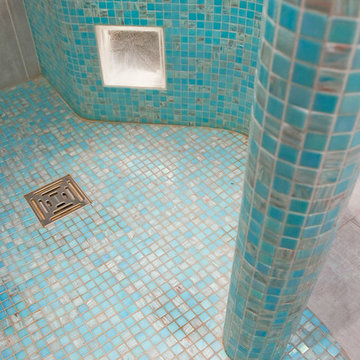 Salle de bain bleue