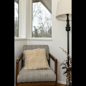 Vacant Home Staging - Older Condo - Courtenay, BC