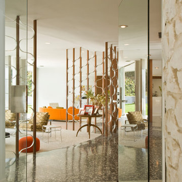Leslie Lane Residence