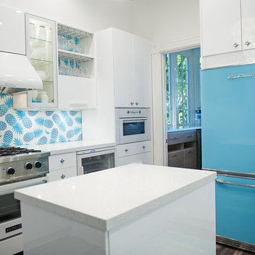 Blue & White Big Chill Pro Kitchen – San Francisco, CA