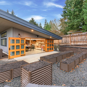 Bellevue Garage & Woodworking Workshop