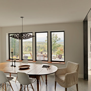 Modern Vermont Farmhouse - Dining Room