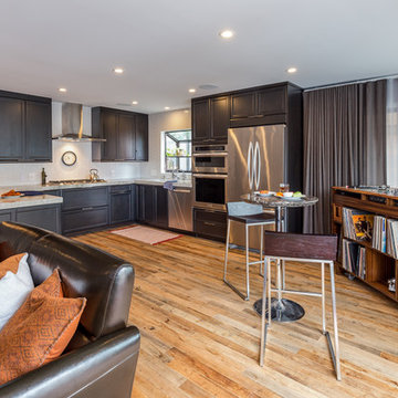 Contemporary Townhouse Remodel in Hermosa Beach, CA.