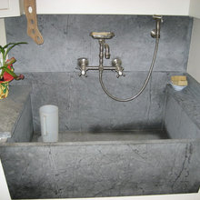 Laundry tub/sink?