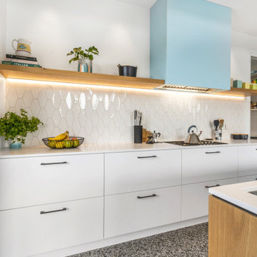 Howe - Kitchen