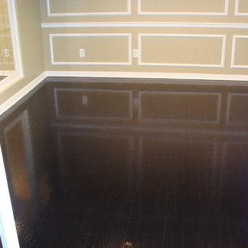 Ebony High-gloss wood floors