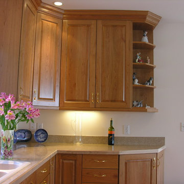 Light and Bright Kitchen