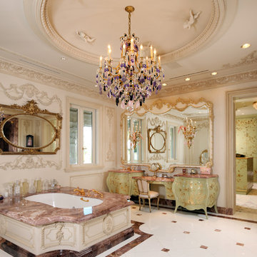 Beverly Hills Traditional Style Mansion