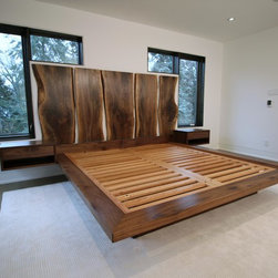 Platform Bed with 5-panel headboard, drawers + sidetables - Products