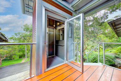Inspiration for a modern home design in Sydney.