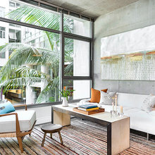 Los Angeles High Ceiling Semi Outdoor Lofts