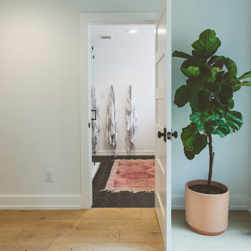 My Houzz: Classic Update for a 1957 Austin Ranch House