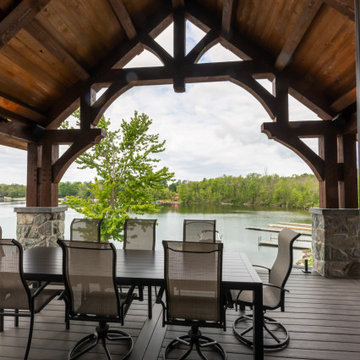 Living Lakeside