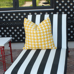Outdoor Pillows - Outdoor Cushions And Pillows