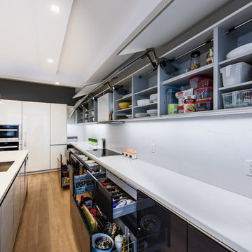 Leicht Modern Kitchen