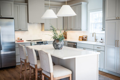 Kitchen - kitchen idea in Other