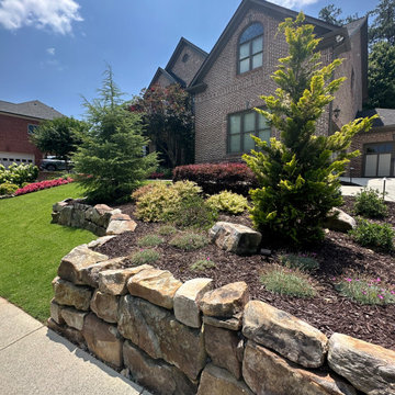 A Captivating Front Yard