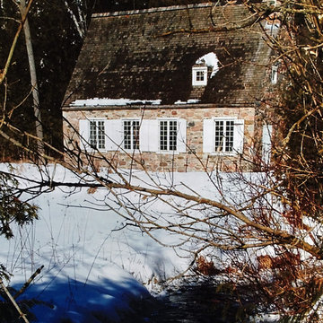 Atelier Stone House