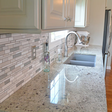 Elegant Kitchen Remodel in Charlotte, MI