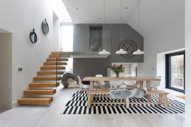 This is an example of a contemporary dining room in Edinburgh.